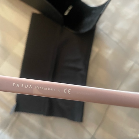 Prada Sunglasses 55MM Brown & Pink - Picture 7 of 7